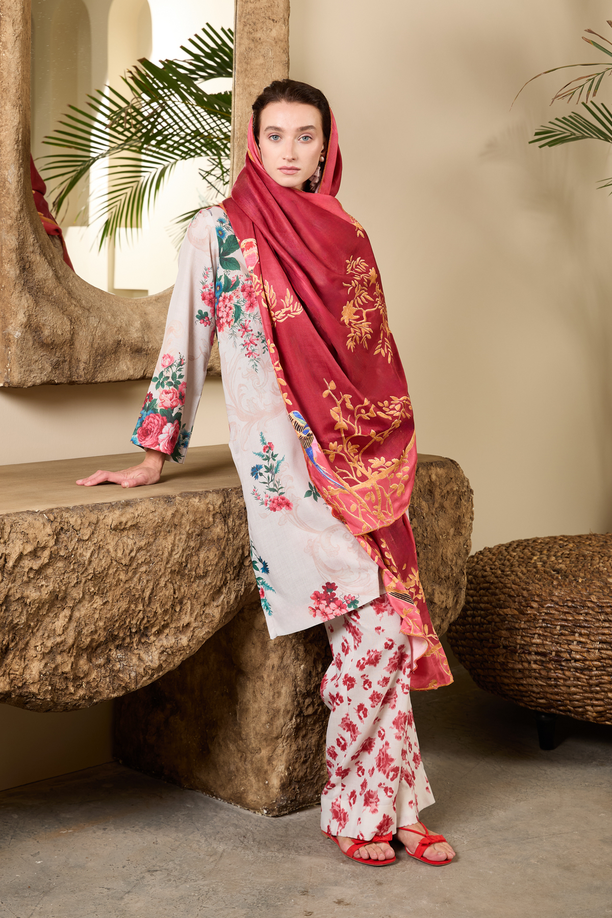 Rosy Reverie  ( Lawn )